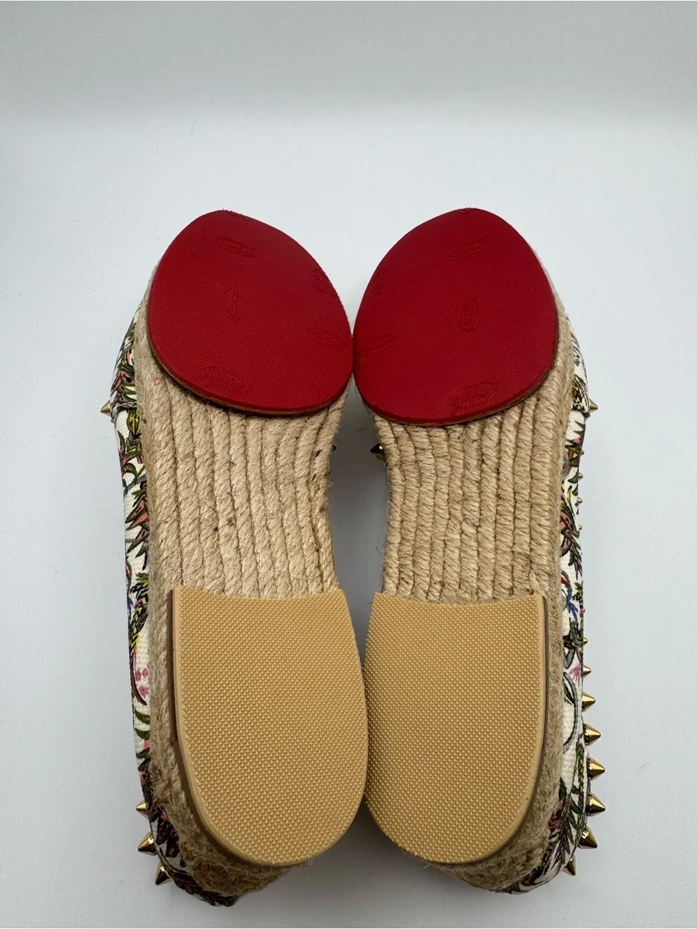 Christian Louboutin Ares Flat Loubi Jungle Espadrilles Gold Spikes Ivory EU 36